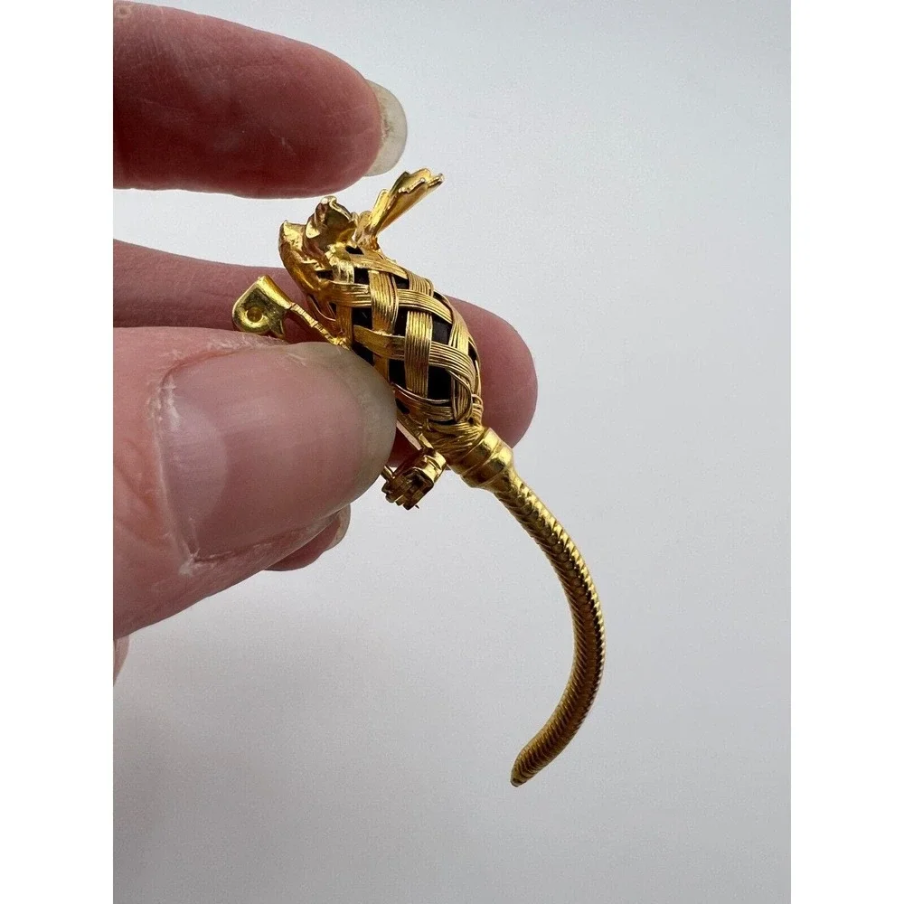 Vintage Gold‎ Mouse Wire Wrapped Red Glass Brooch Pin